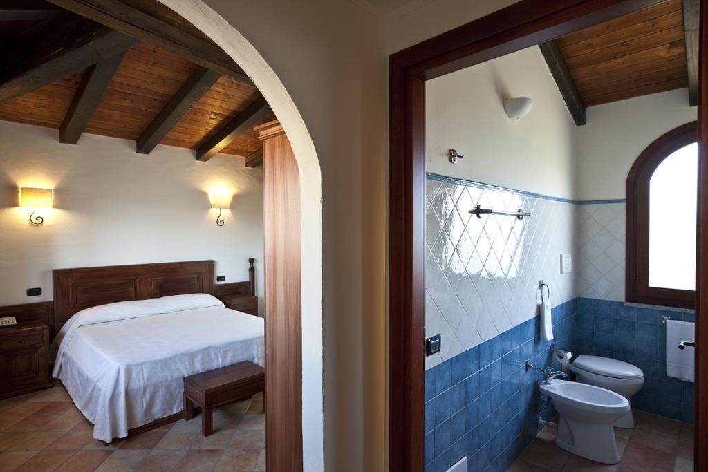 Cala Luas Resort Кардеду Экстерьер фото