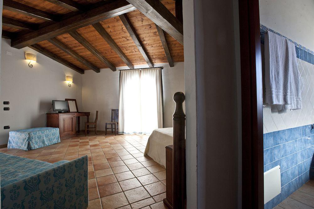 Cala Luas Resort Кардеду Экстерьер фото