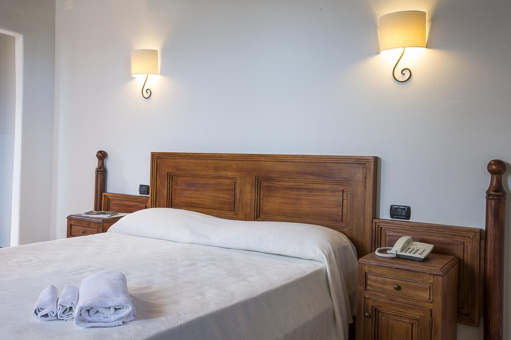 Cala Luas Resort Кардеду Экстерьер фото