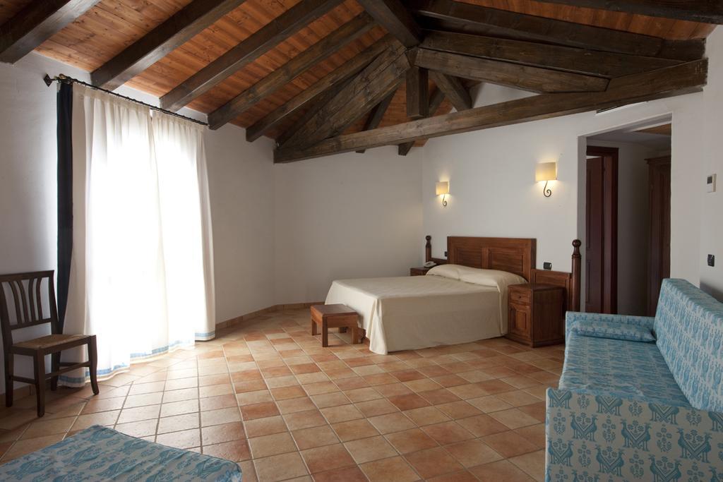 Cala Luas Resort Кардеду Номер фото